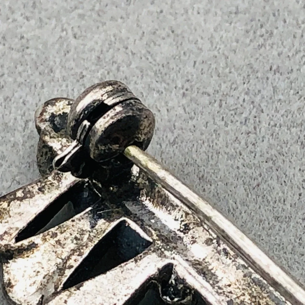 Vintage Sterling Silver Marcasite Skeleton‎ Key Brooch Art Deco Style 925 Tested